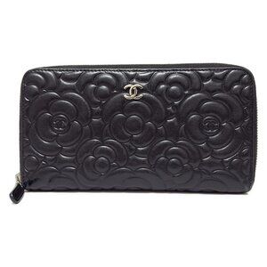 CHANEL Camellia Black Lambskin Long Wallet bran-538-090625